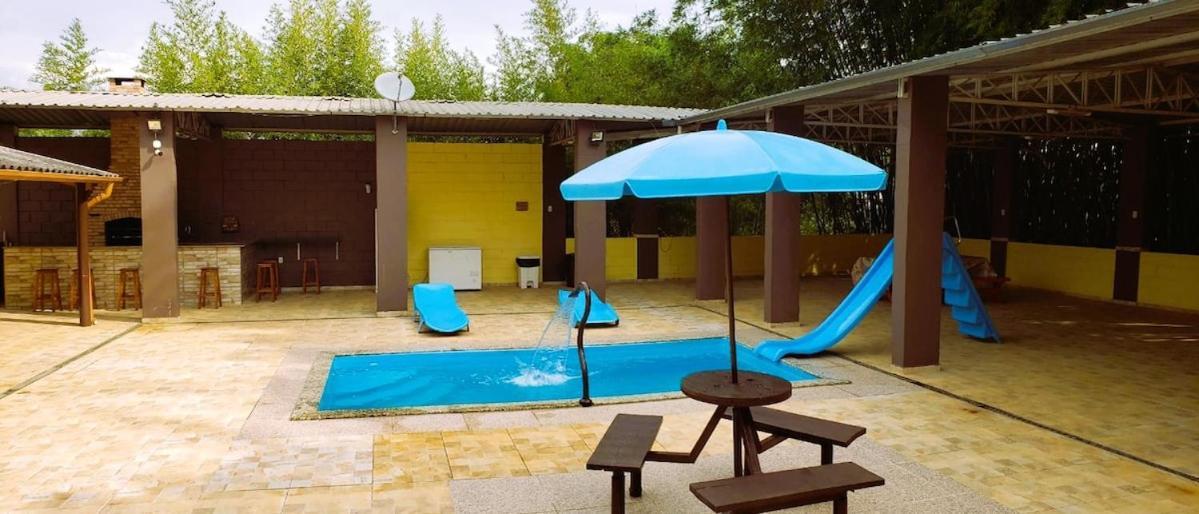 Chacara Charmosa Com Piscina, Campo De Futebol Villa Guaratingueta Ngoại thất bức ảnh