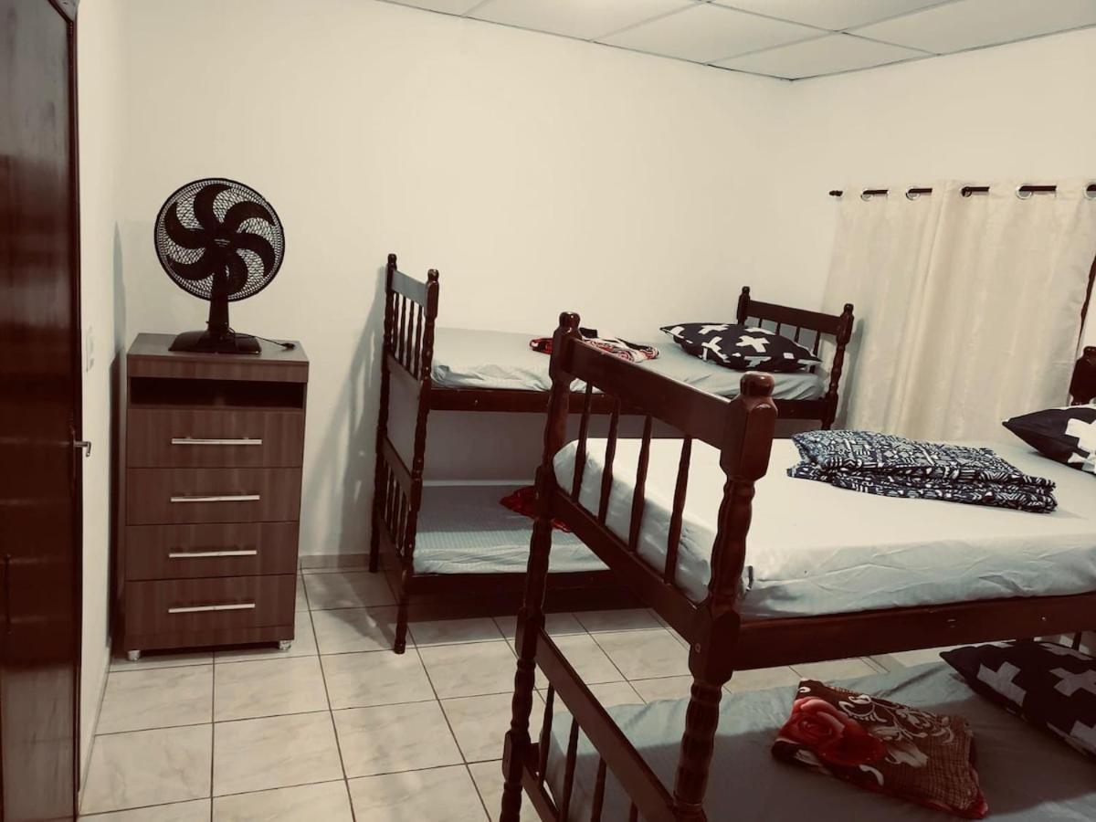 Chacara Charmosa Com Piscina, Campo De Futebol Villa Guaratingueta Ngoại thất bức ảnh